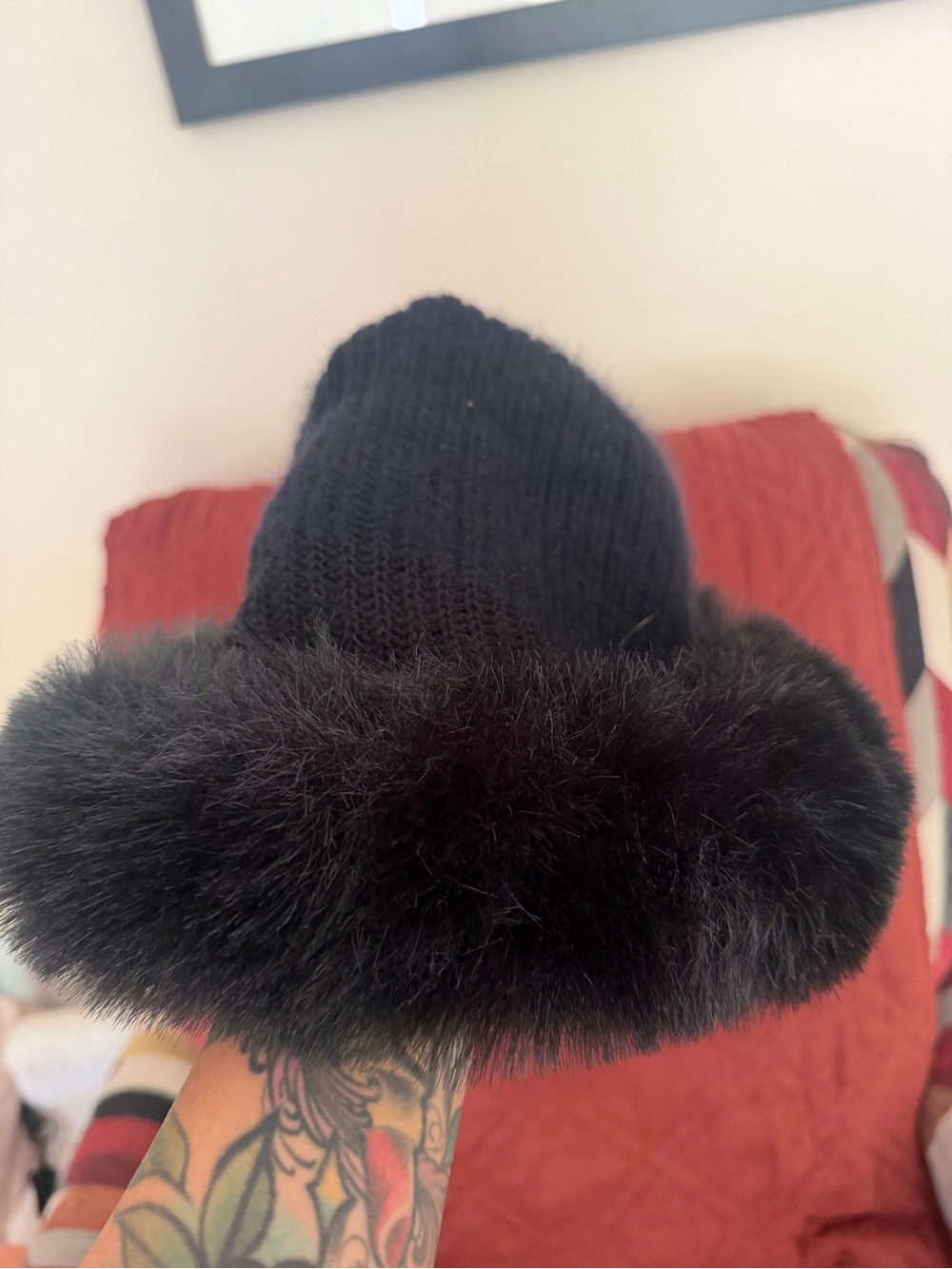Vintage black Faux Fur Trim Knit Winter Hat - Women - Picture 2 of 6
